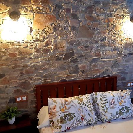 Apartamentos Callampa Torrejón el Rubio Екстериор снимка