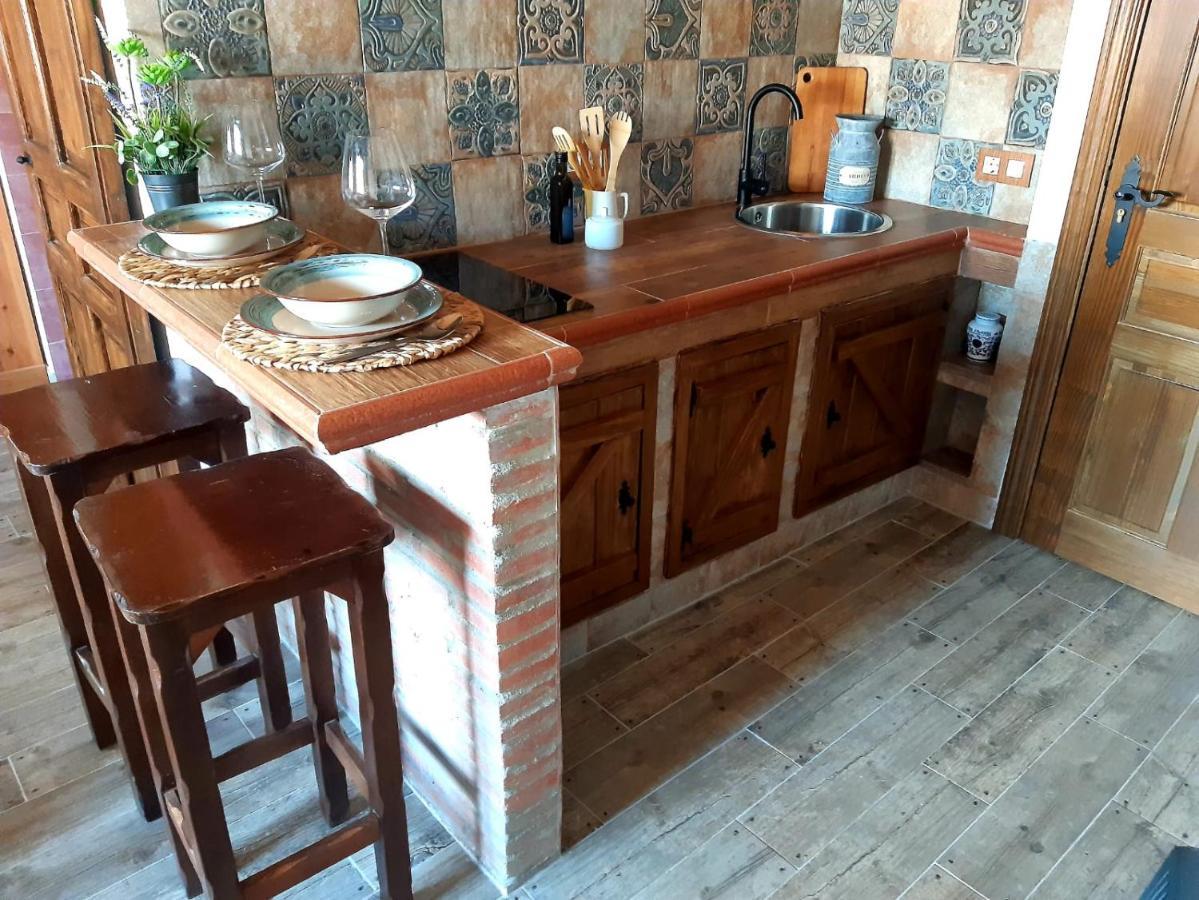 Apartamentos Callampa Torrejón el Rubio Екстериор снимка