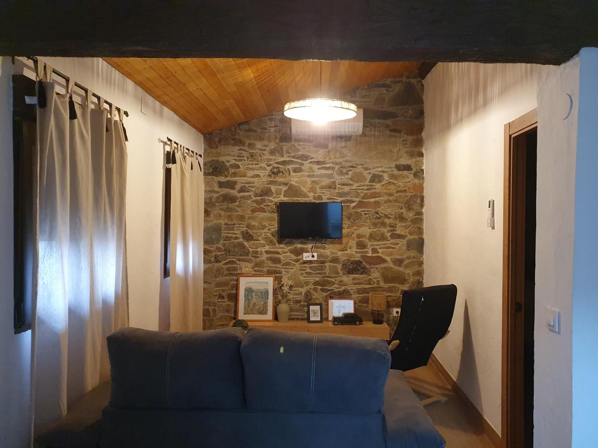 Apartamentos Callampa Torrejón el Rubio Екстериор снимка